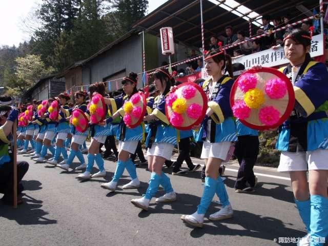 上社里曳き神賑い　長持ち・花傘3