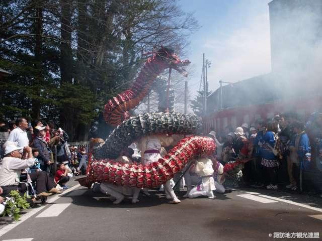 上社里曳き神賑い　龍神の舞5